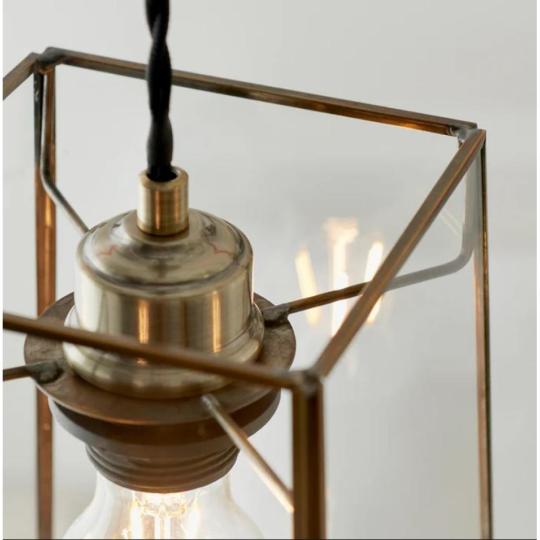 klasszikus rez fuggesztek mediterran klasszikus lampa bronz rusztikus polgari etkezo lampa vilagitas elegans kalitka lampas uveg arany luxus lampak projekt antikolt videki vendeghaz.jpg